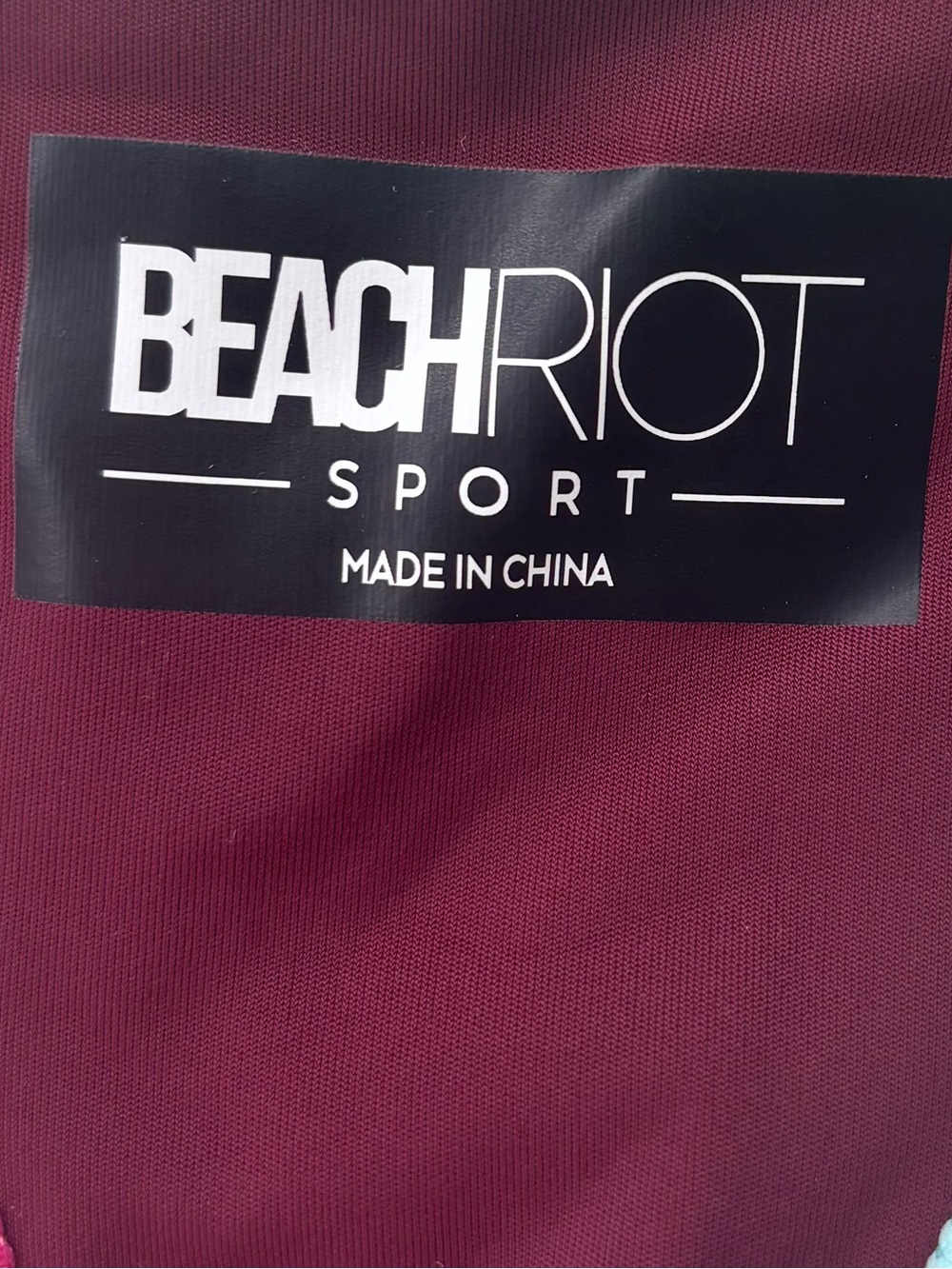 NWT Beach Riot Sport Anari Top Raspberry Colorblock Top Small - Picture 4 of 5